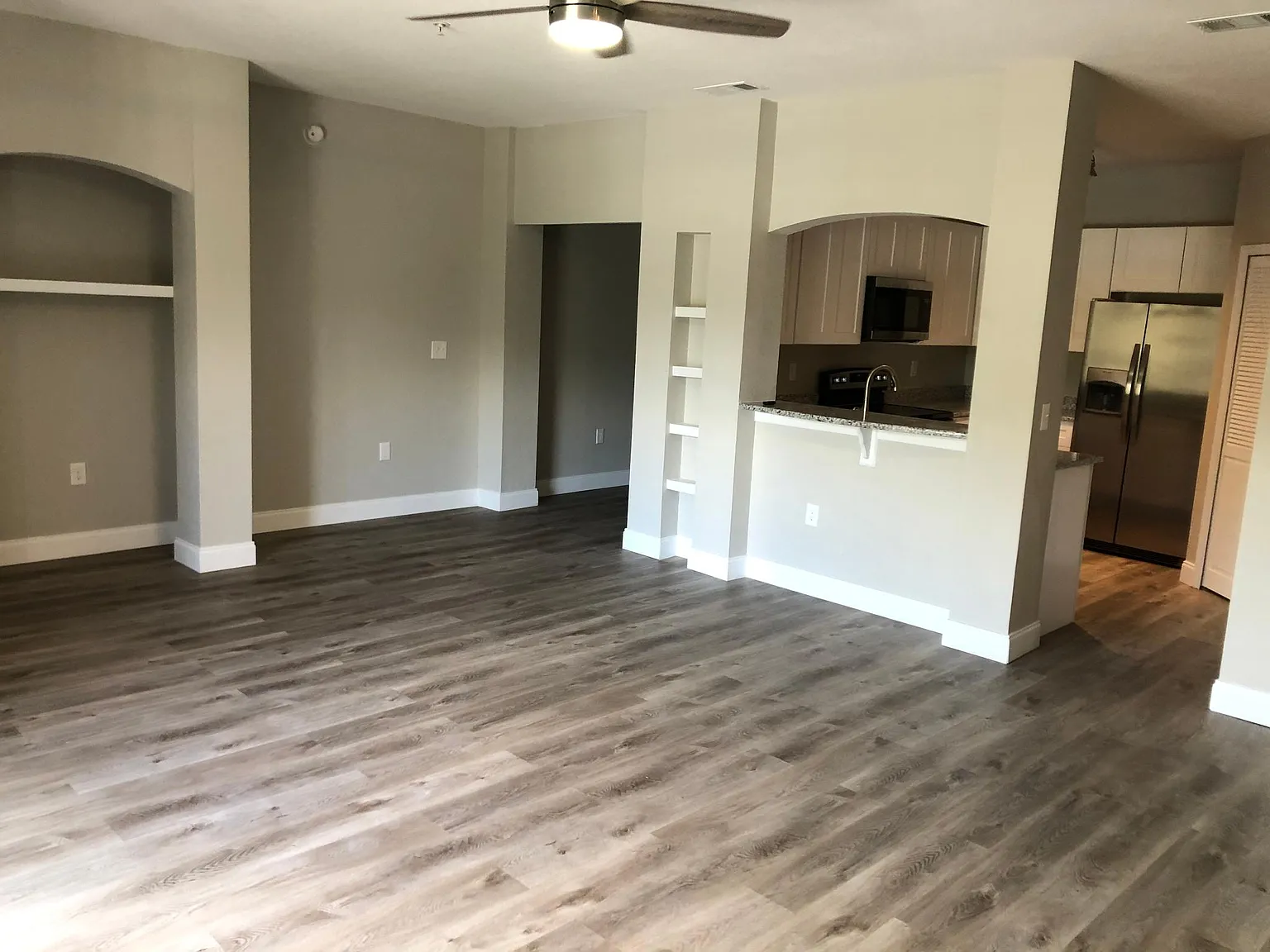2 bed, 1242 sqft, $1,760 — Photo 2