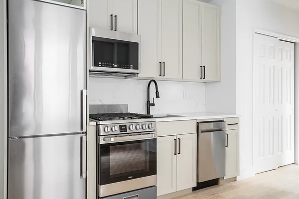 Rented by Dalan Rentals | media 10