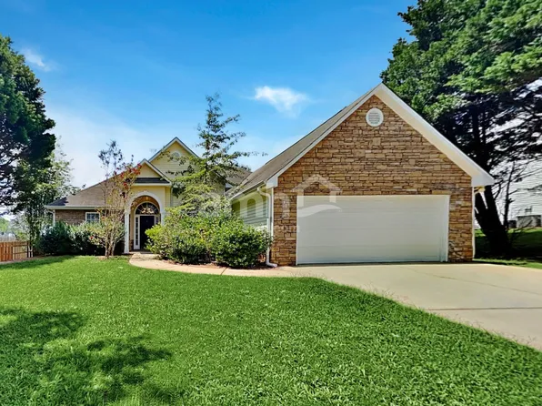 240 Grover Turner Way, McDonough, GA 30253