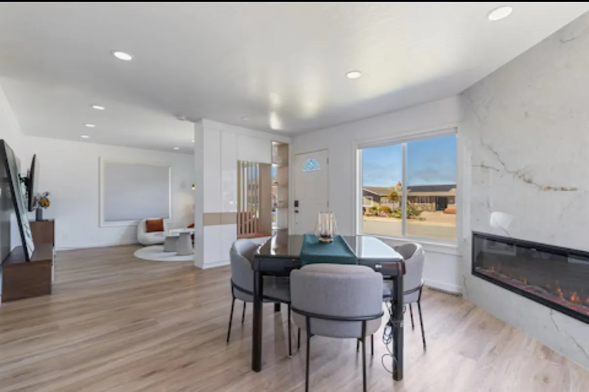 4 bed, 1600 sqft, $5,200 — Photo 1