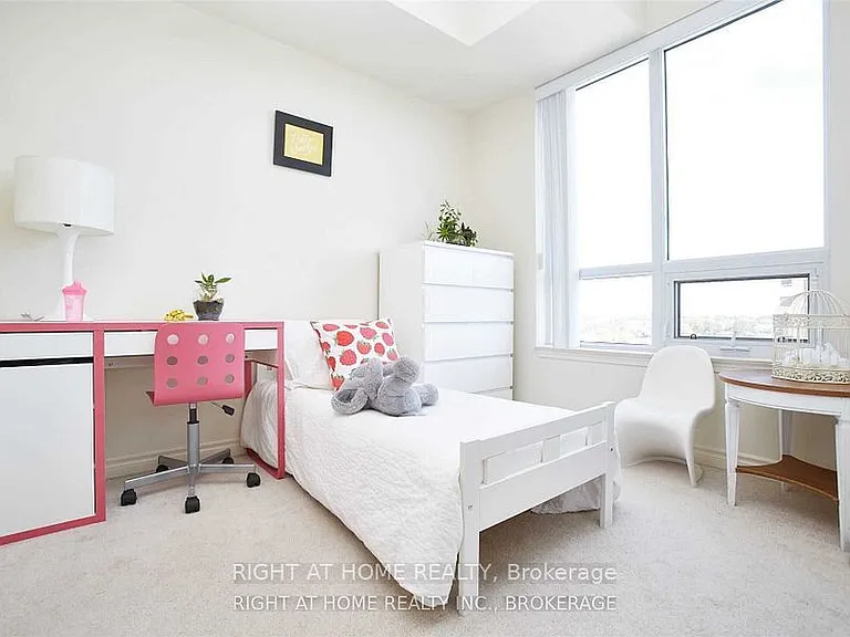 3865 Lake Shore Blvd W #1309 — Photo 10