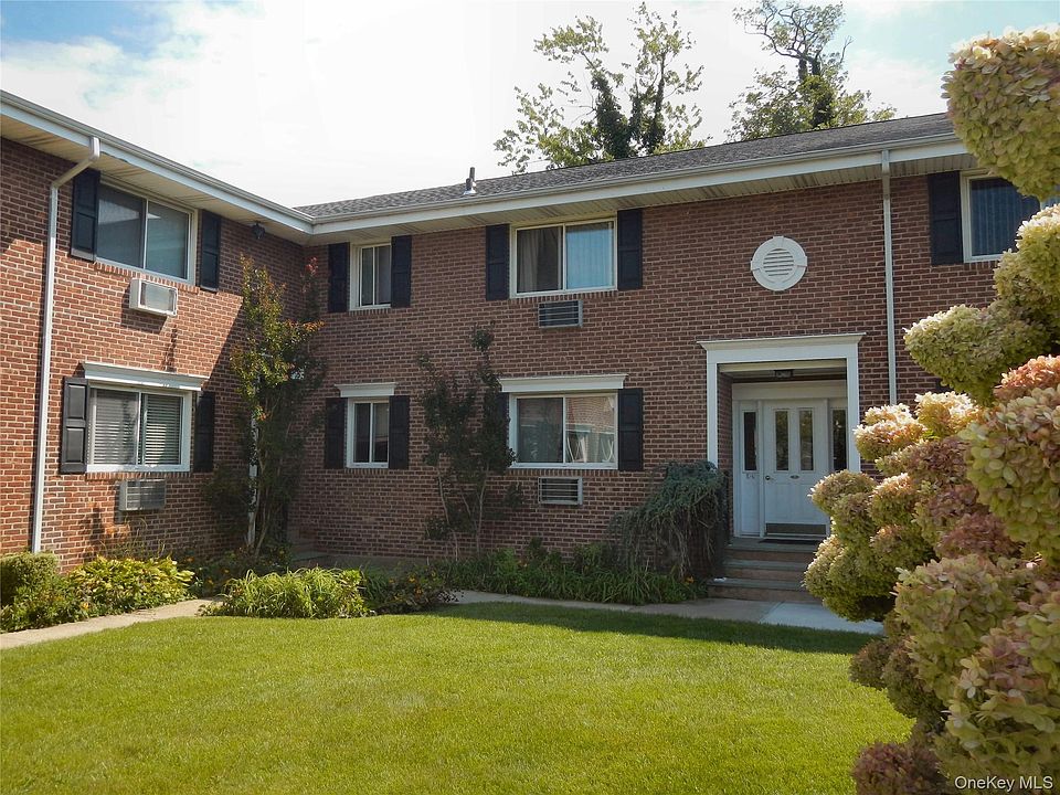 1st image of 200 Merrick Road #H