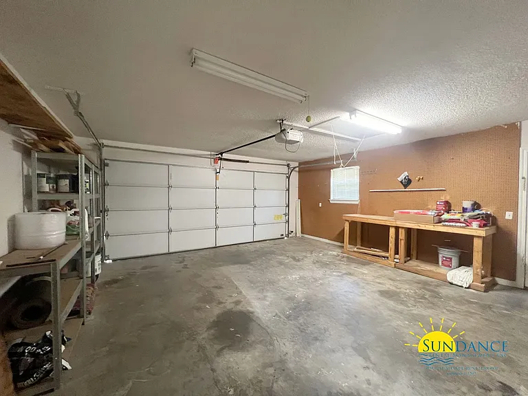453 Forest Glen Pl — Photo 28