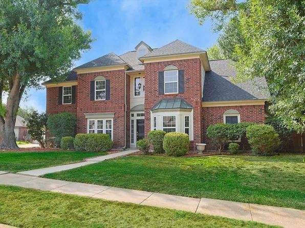 1900 Kings Ct, Flower Mound, TX 75028