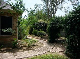 1825 10th St, Hempstead, TX 77445