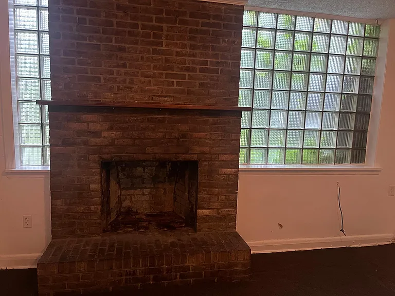21 Coachmans Rd #10 — Photo 6
