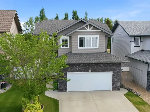 47 N Thompson Cres, Red Deer, AB T4P 0R9