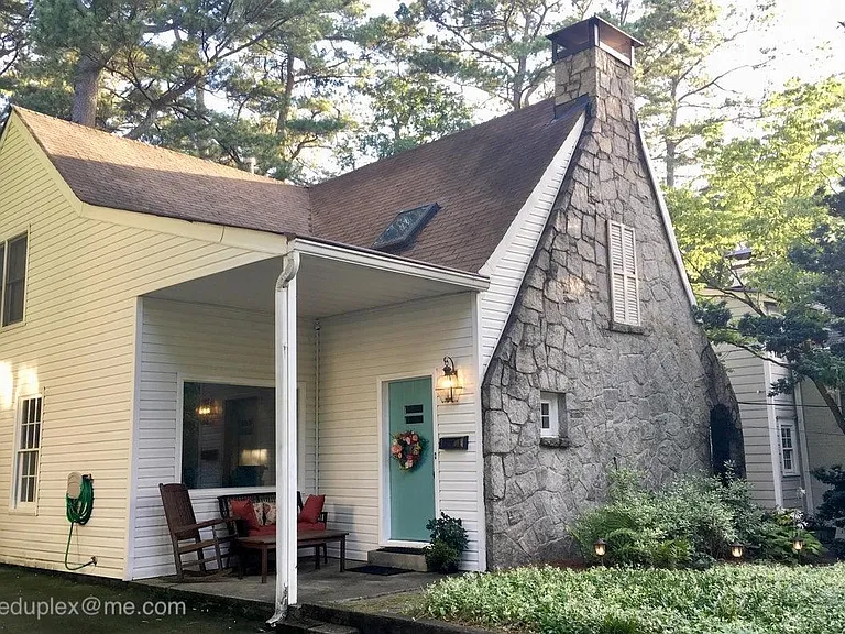 Cozy cottage in Morningside!