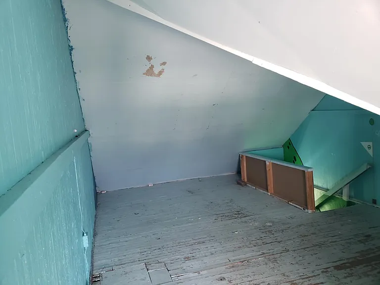 887 Peace St — Photo 46