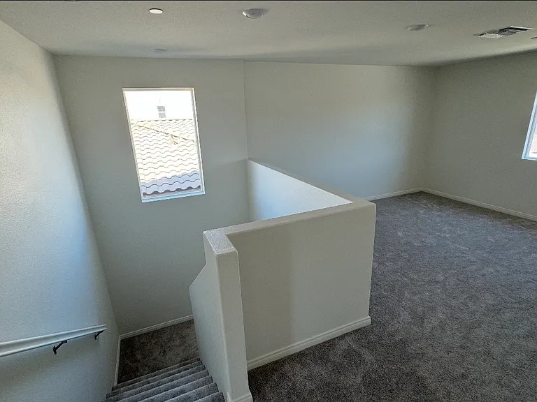 4646 Florence Dr — Photo 9