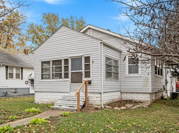 406 S 4th St, Caseyville, IL 62232