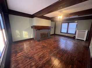 417 W Columbia Ter #1, Peoria, IL 61606