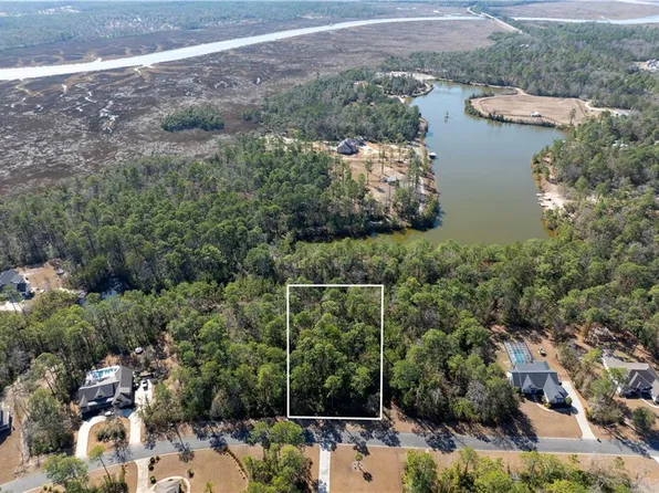140 Bluebill Trl, Brunswick, GA 31523