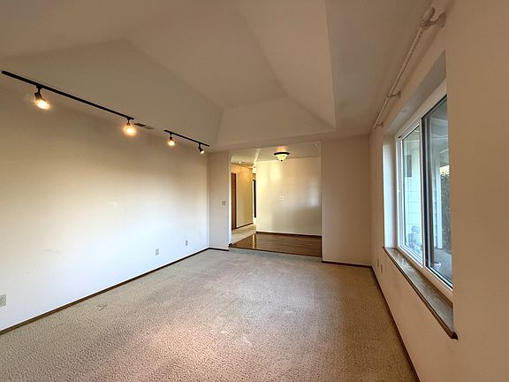 5th image of 51 Westgrove Ct