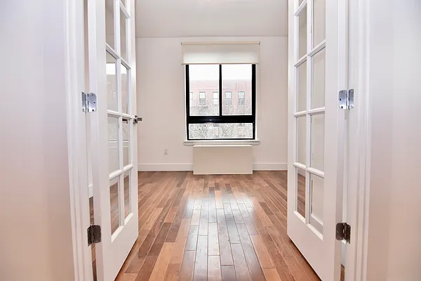 Rented by Bohemia Realty Group | media 17