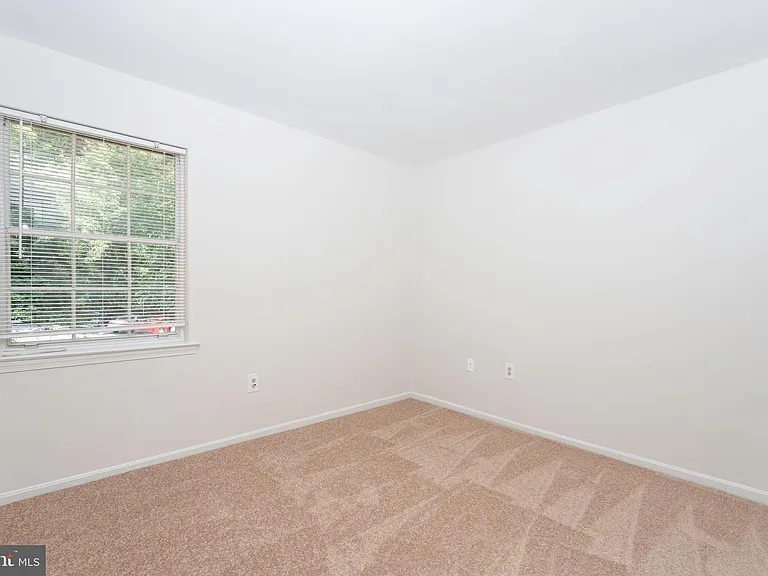874 College Pkwy #202 — Photo 11
