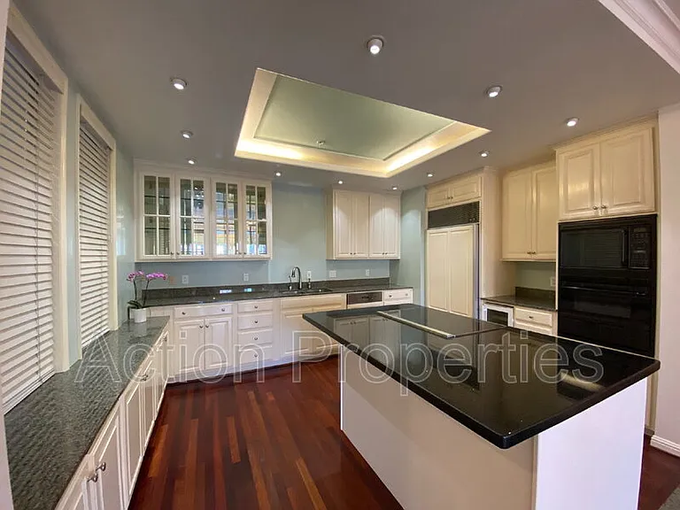 432 High St #101 — Photo 1