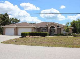 241 Medalist Rd, Rotonda West, FL 33947