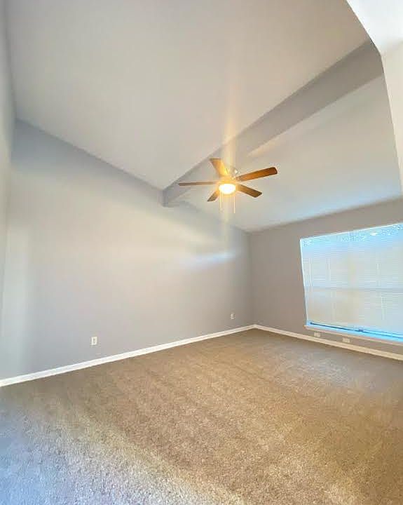1st image of 806 Cross Timbers Dr