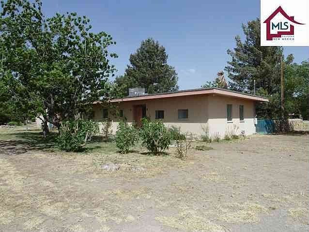 1st image of 2957 El Camino Real