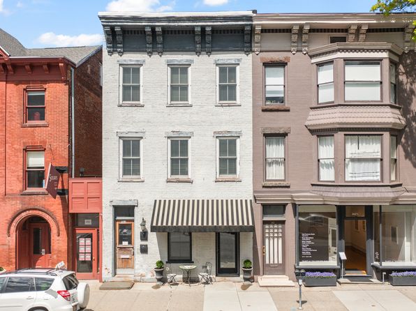362 Warren St #3