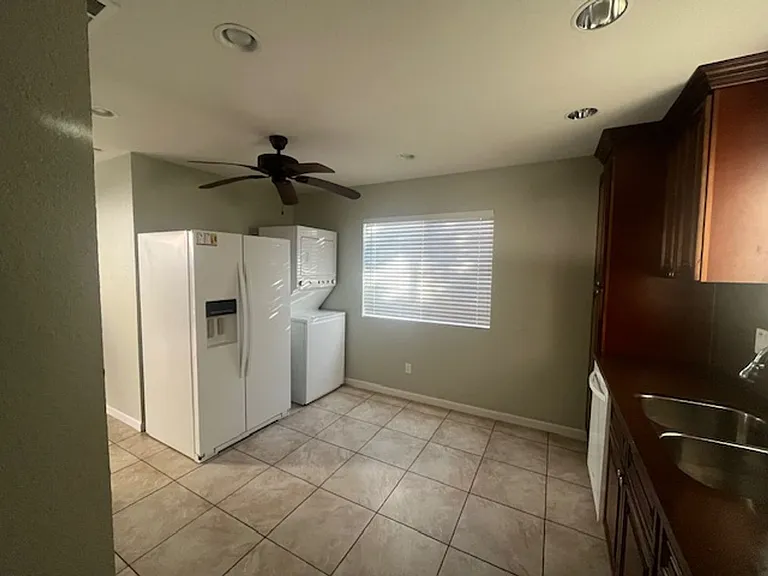 11346 Havstad Dr — Photo 11