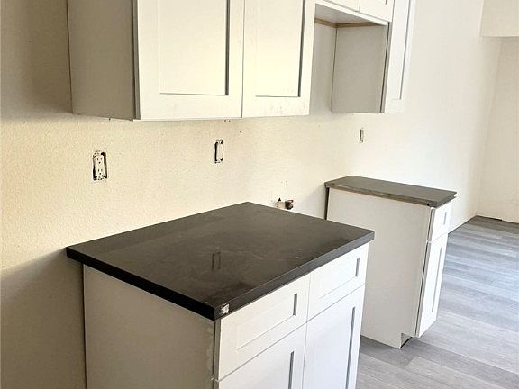 3rd image of 4303 Gretna Green Ct