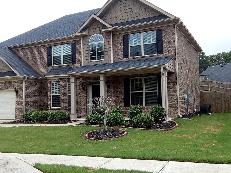 1st image of 651 Arbor Rdg