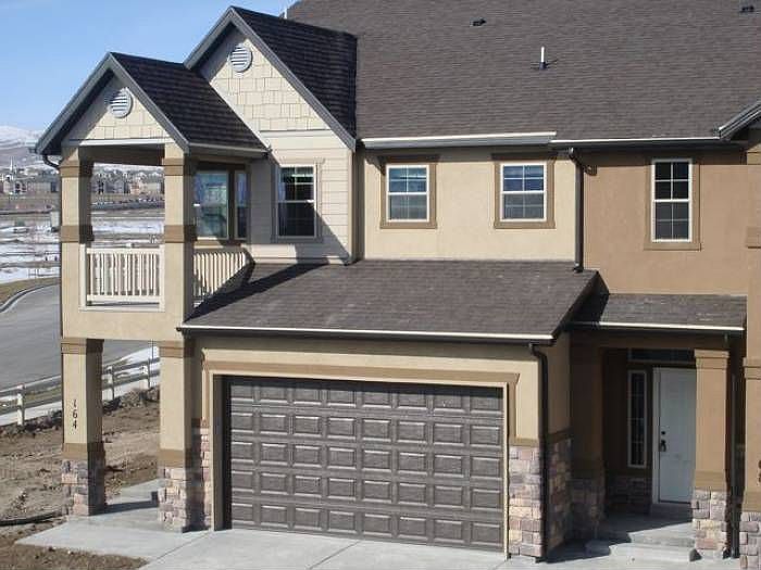 1st image of 1566 N Venetian Way