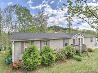 118 Sleepy Forest Dr, Leicester, NC 28748