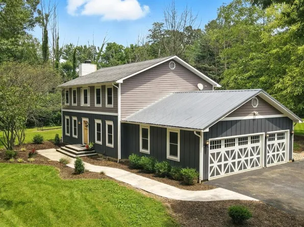 8430 Schleppi Rd, Westerville, OH 43081