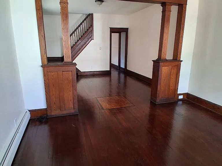 119 Virginia Ave — Photo 4