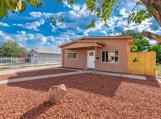 424 Tennessee St SE, Albuquerque, NM 87108