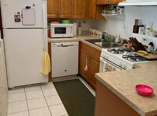 9950 62nd Ter N APT 102, Saint Petersburg, FL 33708