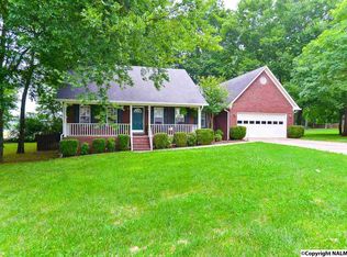 105 Mossberg Ln, Hazel Green, AL 35750