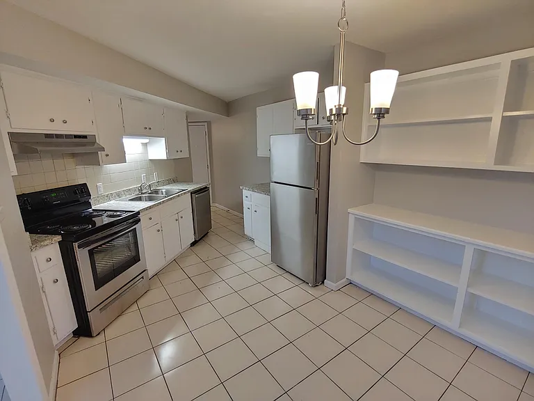 3693 Donovan Dr #B — Photo 15