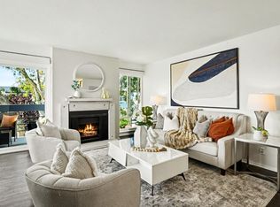 1041 Shell Blvd APT 11, Foster City, CA 94404