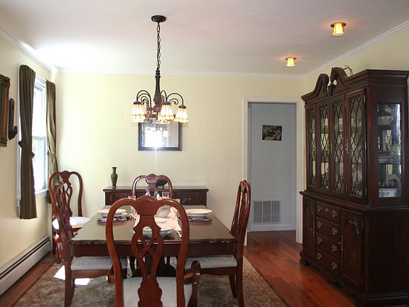 formal dining room