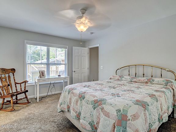 3rd image of 3405 Chalmers Dr