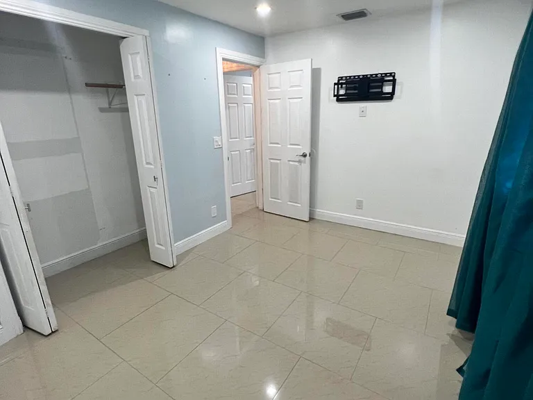 5858 Tarragon Dr — Photo 17