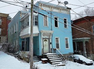 21 Garden Street, Amsterdam, NY