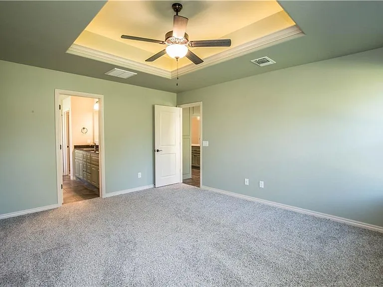 2801 Cypress Springs Blvd — Photo 11