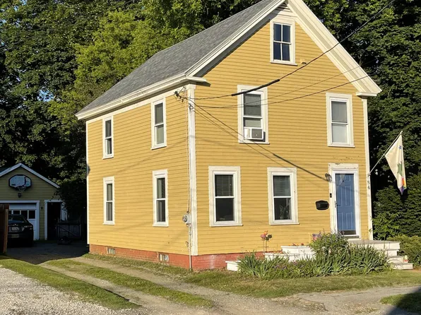 54 Chamberlain Street, Brewer, ME 04412