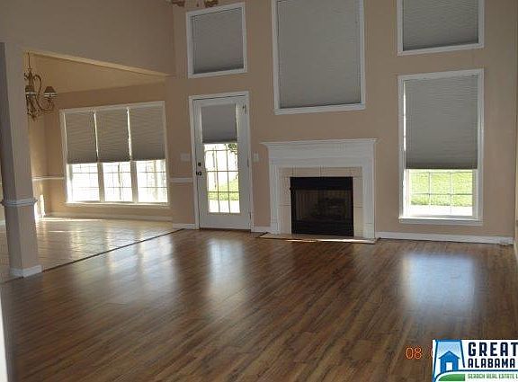 5th image of 615 Camden Cove Ln