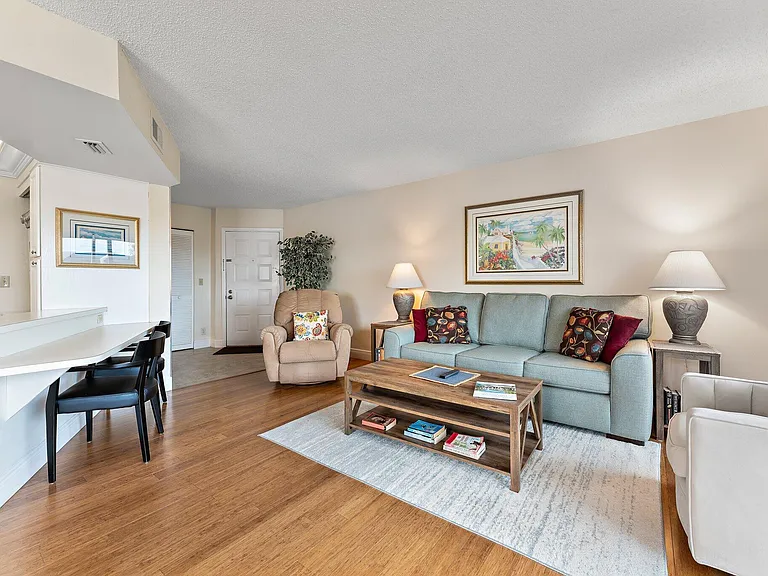 1605 S US Highway 1 #B406 — Photo 12