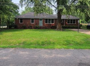 1221 Burlington Rd, Virginia Beach, VA 23464
