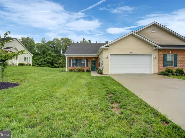 3245 Portrait Way, Chambersburg, PA 17202