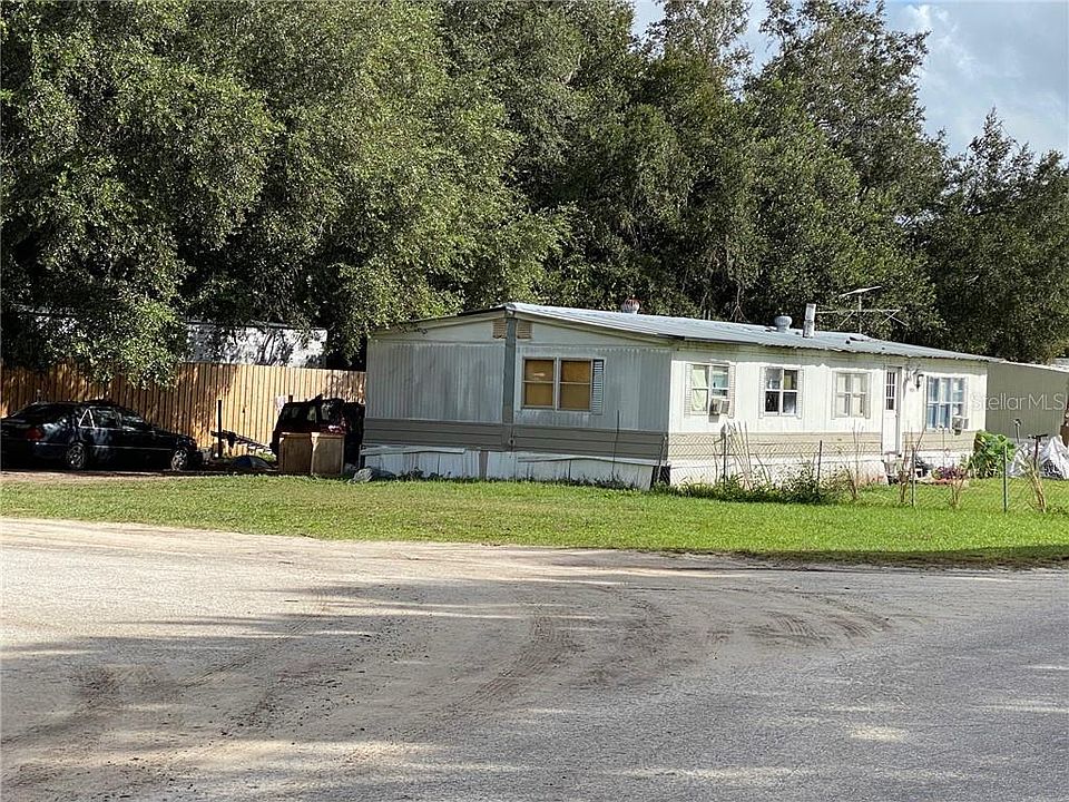 2nd image of 9131 SE 144th Ln