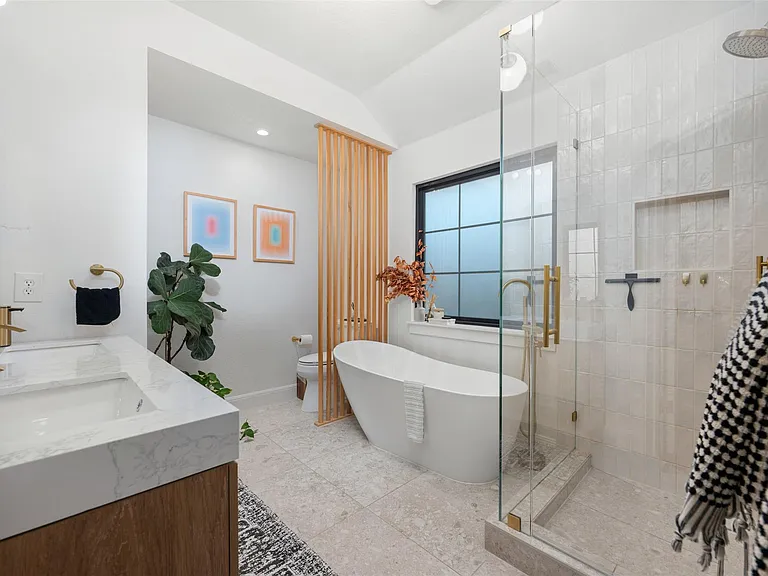 9313 Notches Dr — Photo 22