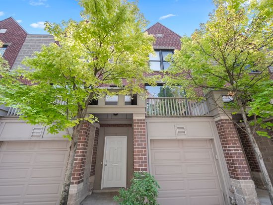 2743 N Wayne Ave APT C, Chicago, IL 60614